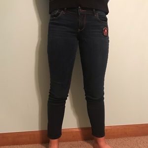 Low waisted dark wash Abercrombie and Fitch Jeans